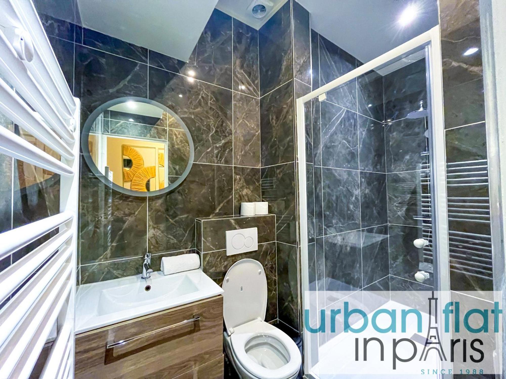 Urban Flat 63 - Beautiful 3 Bedroom Flat Champs-Elysees Parigi Esterno foto